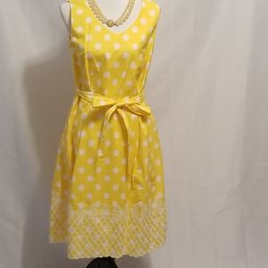 Talbots Women's Yellow and White Sleeveless Belted